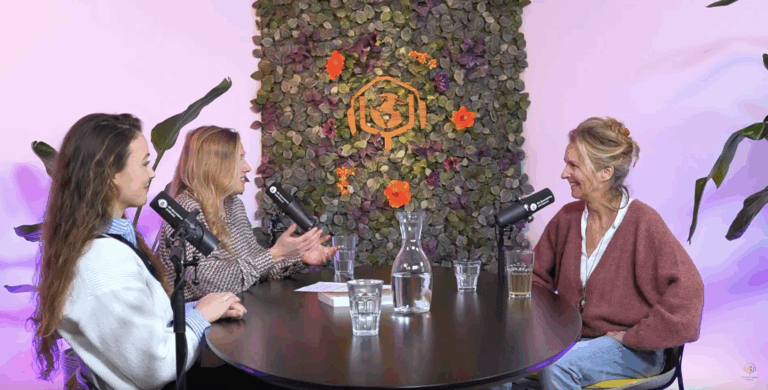 Positieve Inpact Podcast met Pauline van Aken over Transformatief Leiderschap en bewustzijn